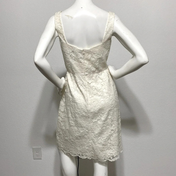 Jill Stuart Quiet Luxury Minimalist Night Out Cocktail Floral Lace Dress Size 6 - Picture 3 of 7